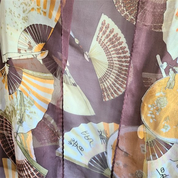 100% silk long scarf with fans design. - Picture 4 of 6